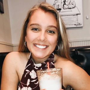 Meet your Posher, Kellie